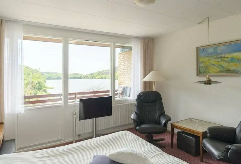 Habitación Estándar Vista Lago, Hammersø