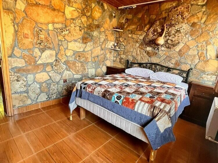 ２ベッドルームハウス, Gokceada Uysallar Köy Evi