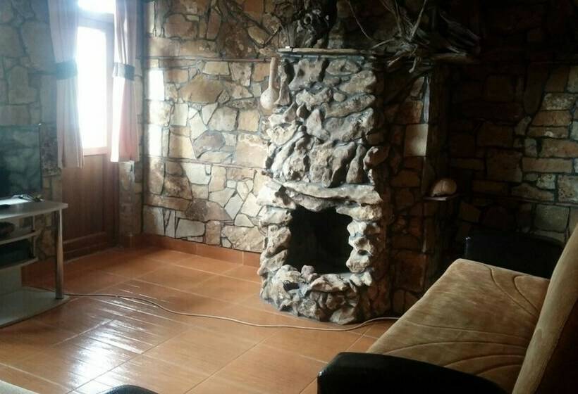 ２ベッドルームハウス, Gokceada Uysallar Köy Evi