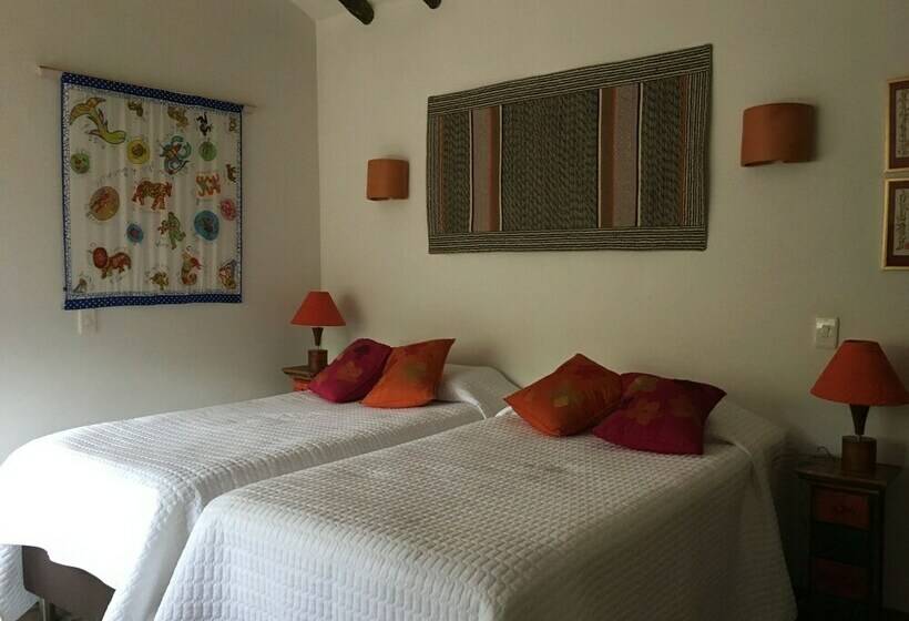 خانه 1 خوابه, Passadhi Guesthouse