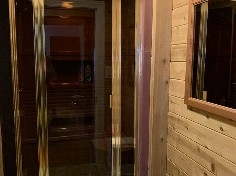 Номер Стандарт Совместная Ванная, Georgian Garden Inn