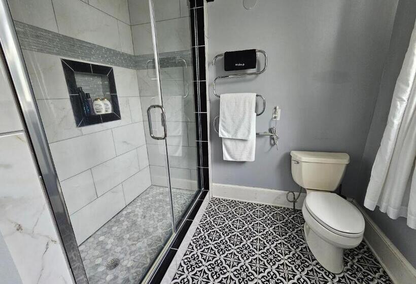 غرفة سوبيريور سرير كينج, Winridge Manor