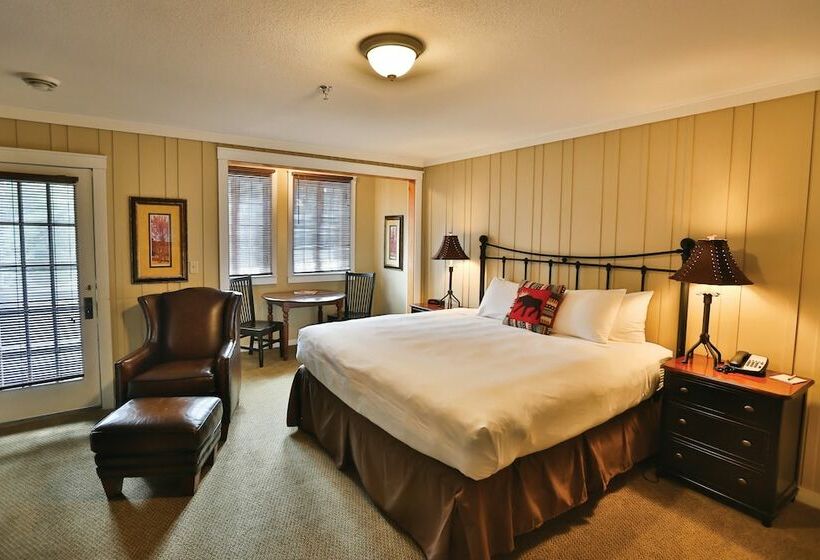 스탠다드 스튜디오 더블 침대, Grand View Lodge