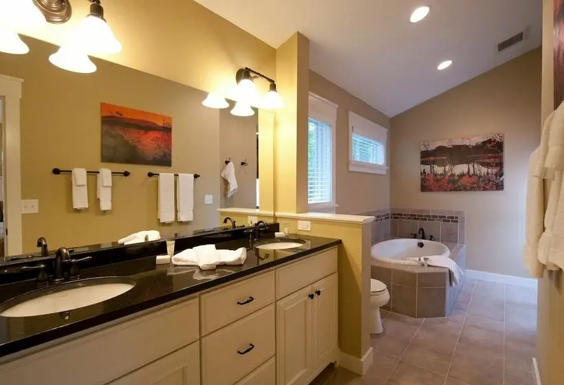 スーペリアールーム, Grand View Lodge
