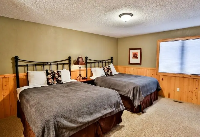 ２ダブルベッドのスタンダードルーム, Grand View Lodge
