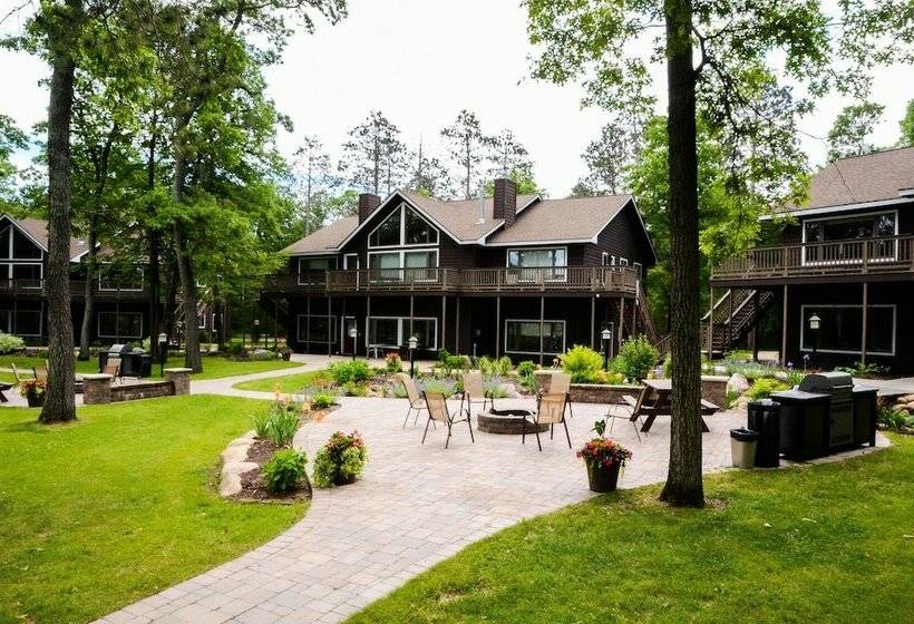 스탠다드 룸 더블 침대 2개, Grand View Lodge