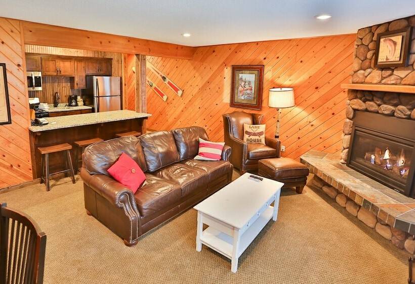 오두막, Grand View Lodge