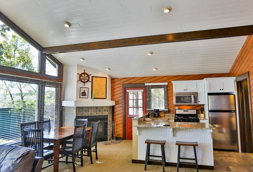 Хижина, Grand View Lodge