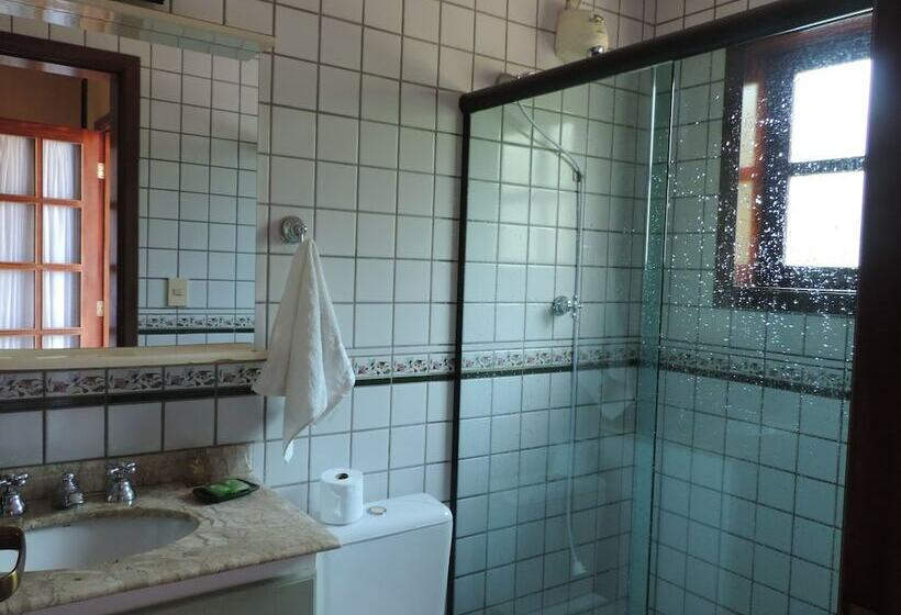 سوییت خانوادگی, Pousada Abnara