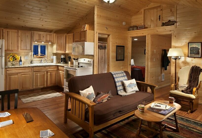 كابينة, The Reclusive Moose Cabins