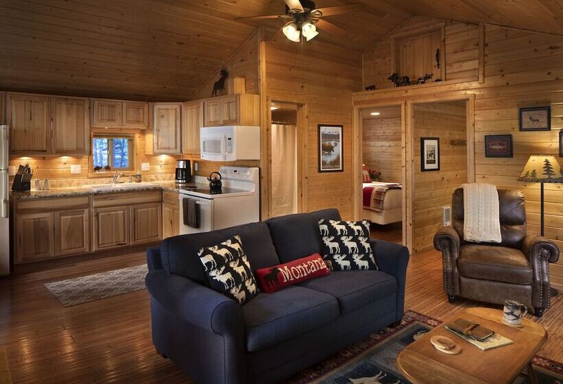 Хижина, The Reclusive Moose Cabins