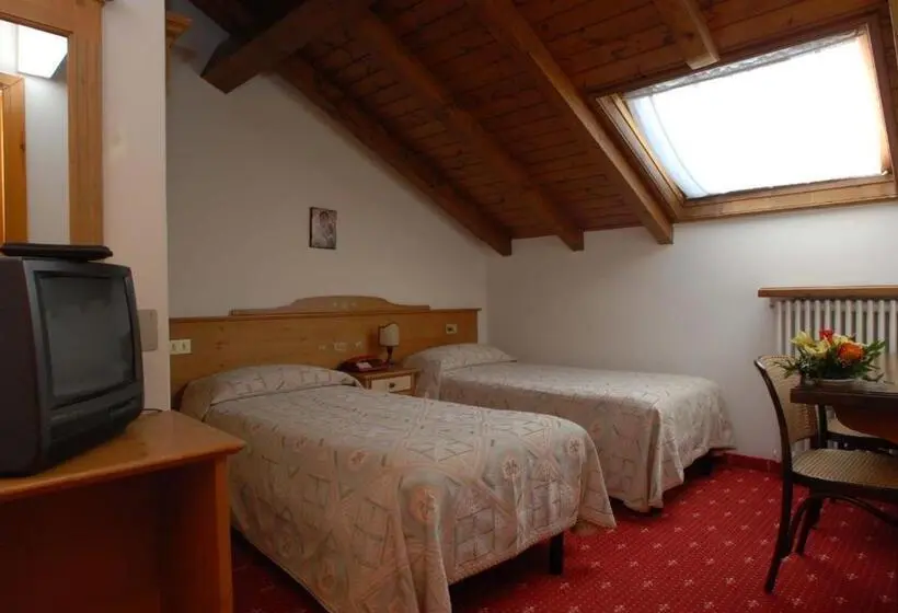 ペントハウスルーム, Alpi   Foza