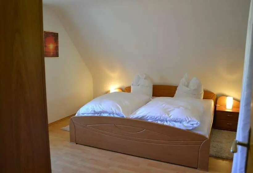 Comfort-huoneisto 1 Makuuhuone, Gasthaus Zur Linde