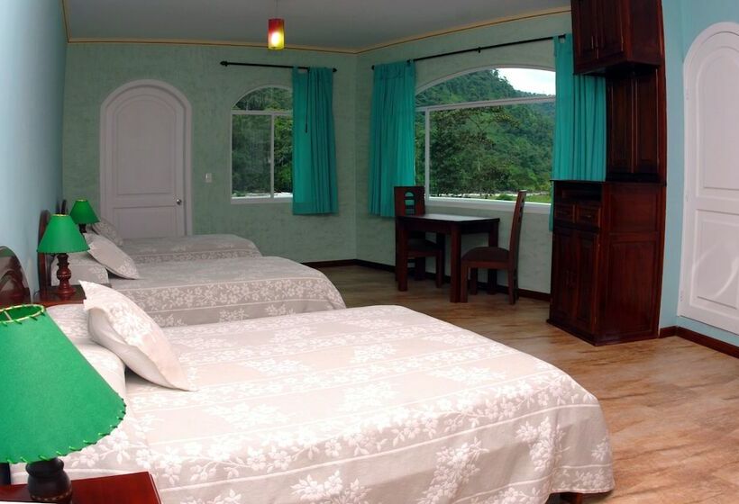 חדר קומפורט לשלושה, Hacienda Rio Blanco