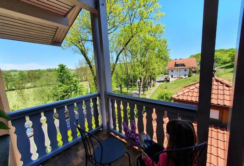 Family Suite, Garni Hotel Biebertal Am Milseburgradweg