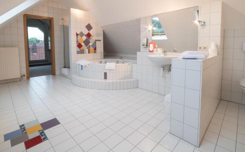 스탠다드 룸, Am Wasen