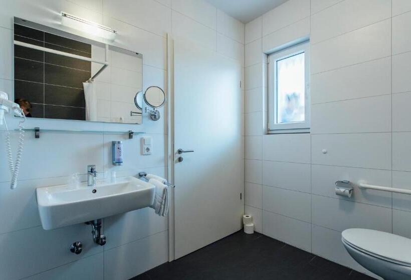 スタンダードルーム, Bloemfontein