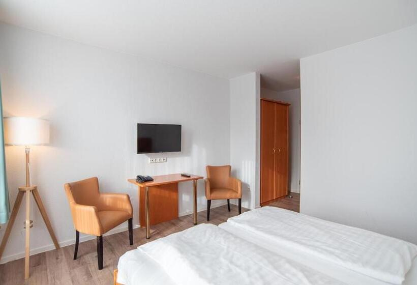 غرفة قياسية فردية, Butjadinger Hof