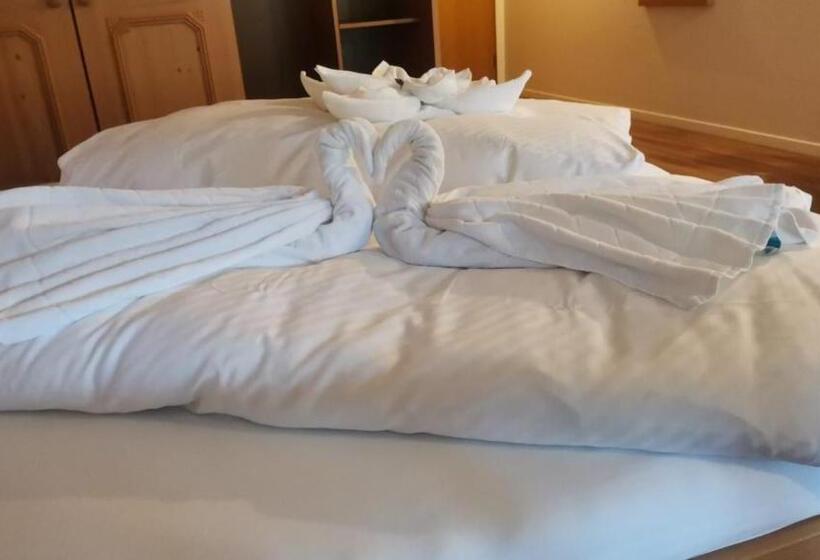 חדר סטנדרט, Dernbachtal