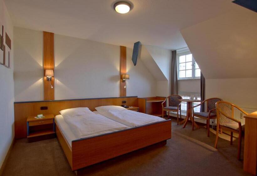 Номер Стандарт, Friesische Wehde