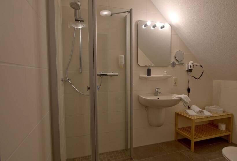 Номер Стандарт, Friesische Wehde