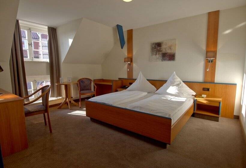 Номер Стандарт, Friesische Wehde