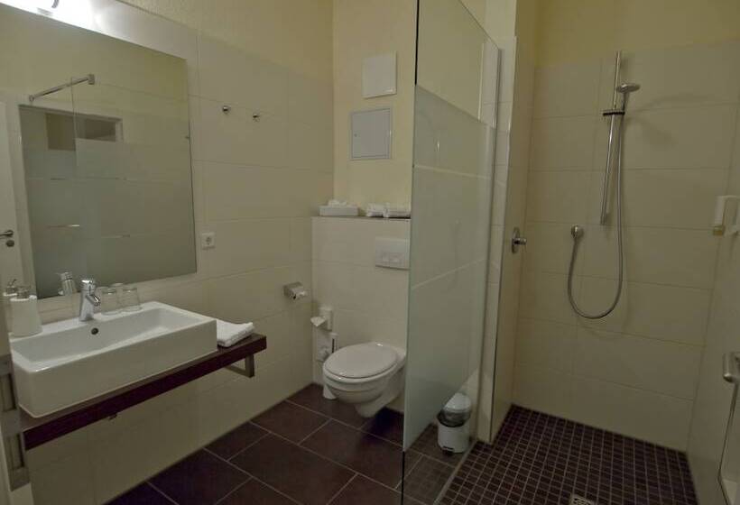 Номер Superior, Friesische Wehde