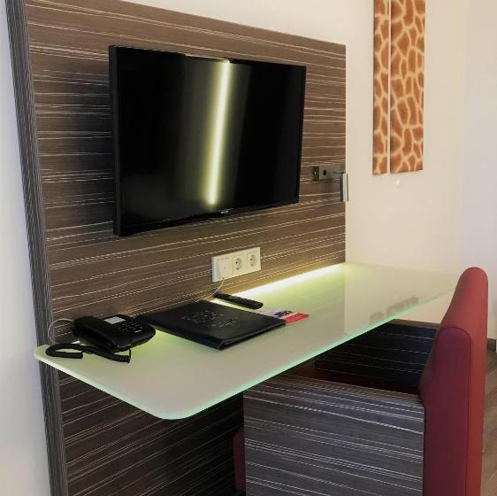 スタンダードシングルルーム, Gieschens