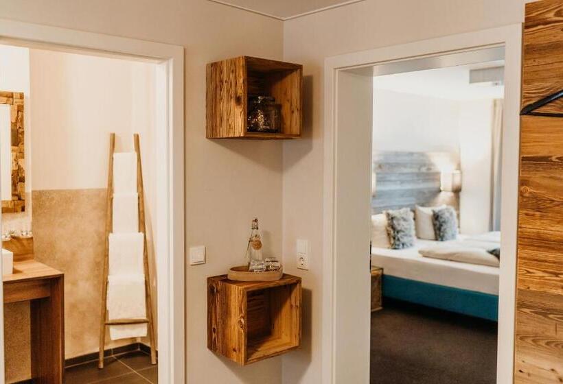 家庭间, Goldene Steig