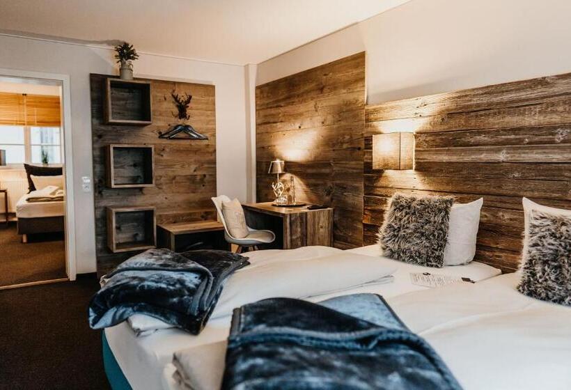 家庭间, Goldene Steig