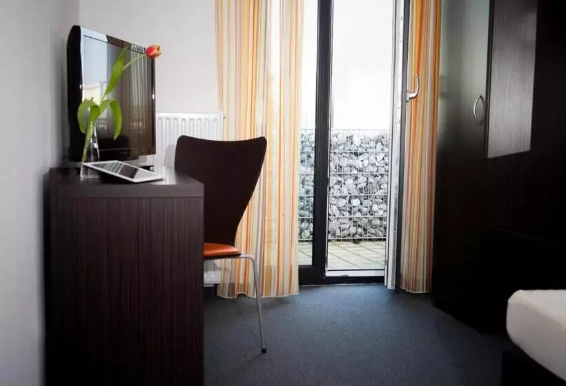 اتاق استاندارد یک نفره, Gs Hotel Mindelheim