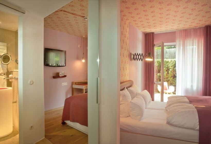 스탠다드 룸, Gude