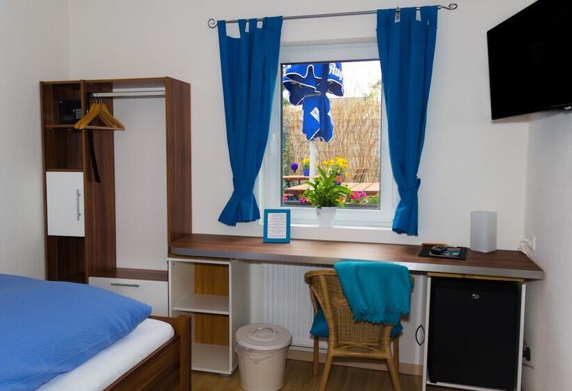 Номер Стандарт Индивидуальный, & Restaurant Hessischer Hof