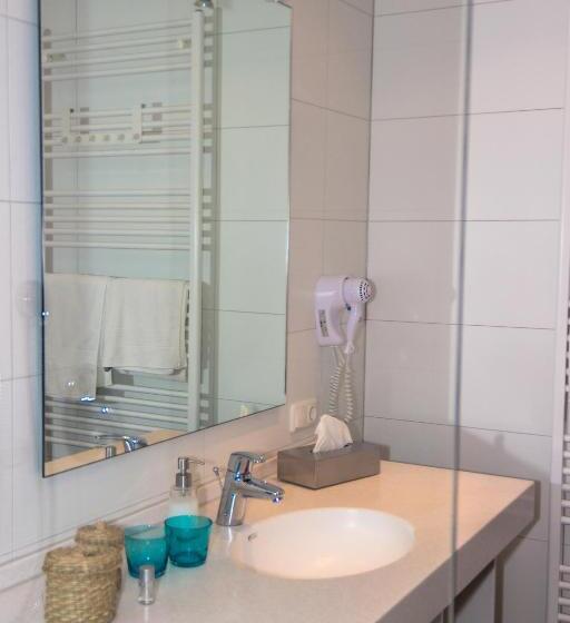 Номер Стандарт Индивидуальный, & Restaurant Hessischer Hof