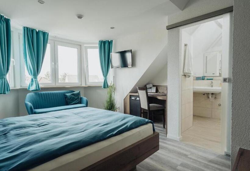 Номер Стандарт Индивидуальный, & Restaurant Hessischer Hof