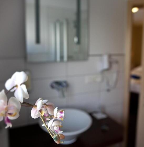 חדר סטנדרט עם מרפסת, Rosenhof Garni