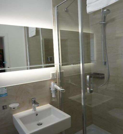 带阳台的标准单人间, Talblick