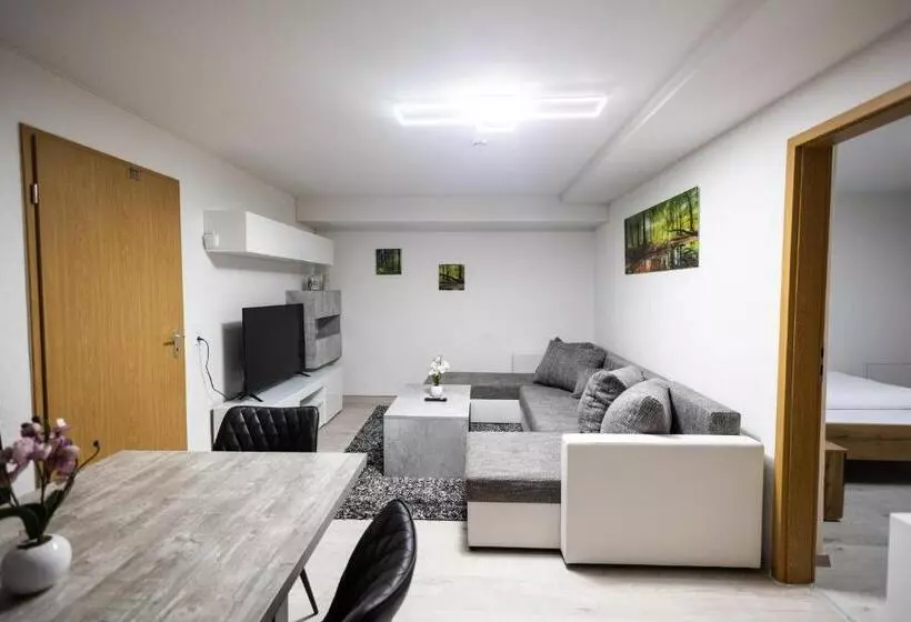 Apartamento 1 Quarto, Talblick