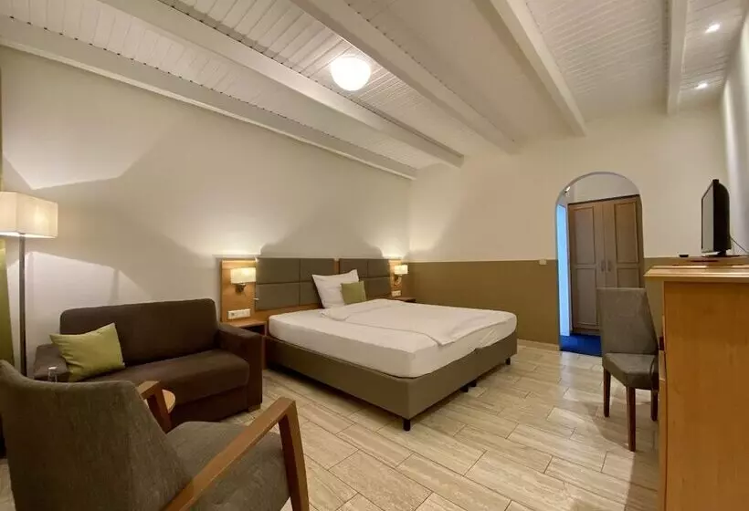Huoneisto 1 Makuuhuone Terassi, Waldhotel Zum Bergsee Damme