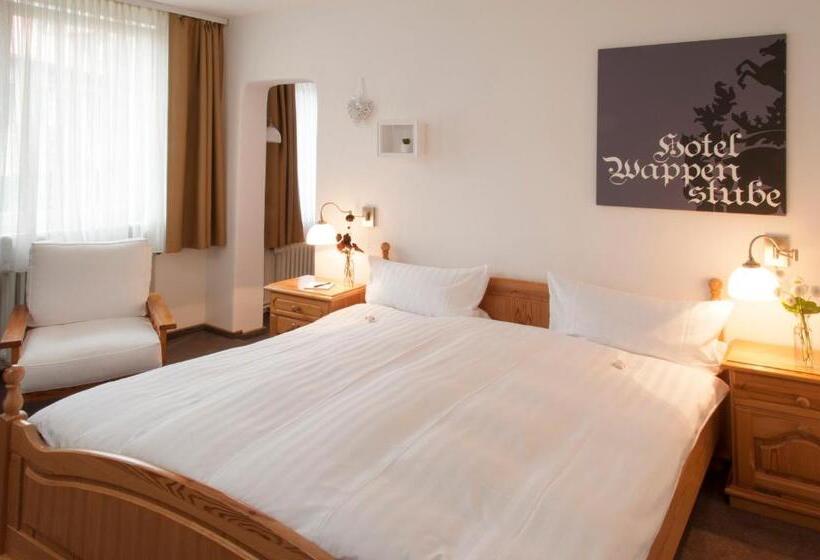 标准间, Wappenstube