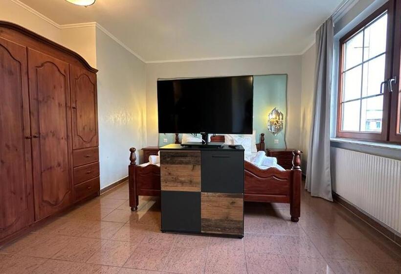 Номер Стандарт, Wernerwald