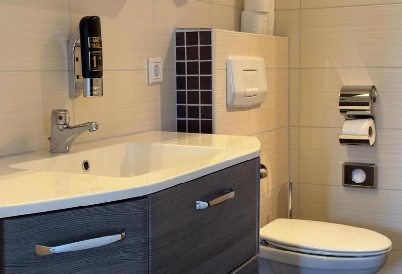 Апартаменты 1 Спальня, Wernerwald