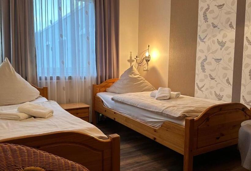 Апартаменты 2 Спальни, Wernerwald