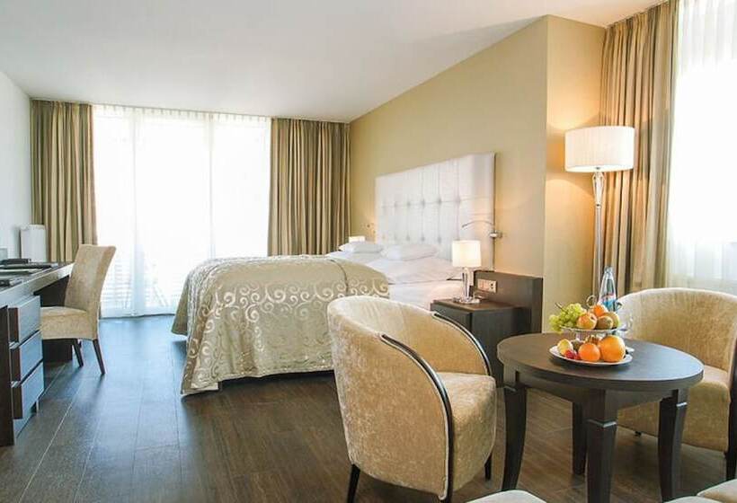 غرفة سوبيريور, Winzerstube