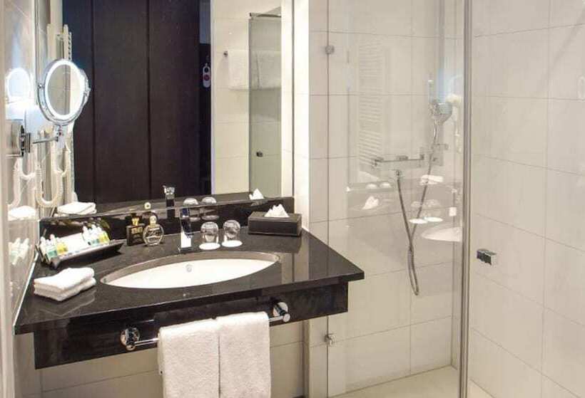 غرفة كومفورت, Winzerstube