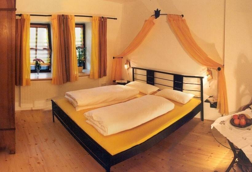 Номер Стандарт, Worners Schloss Weingut & Wellness