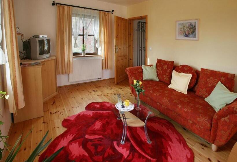 Люкс, Worners Schloss Weingut & Wellness