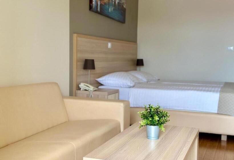 Трехместный Номер Superior, Villa Miramar