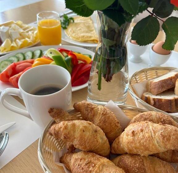 Трехместный Номер Superior, Villa Miramar