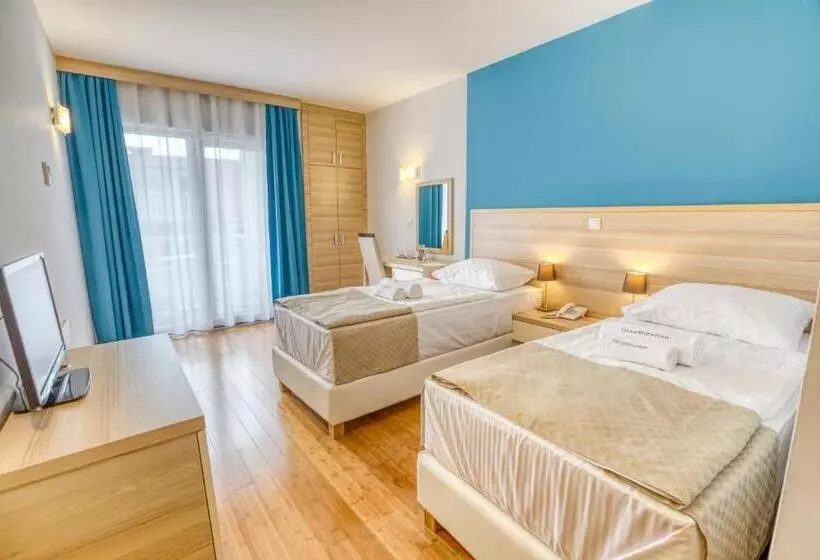 Habitació Deluxe Vista Mar Lateral, Villa Miramar